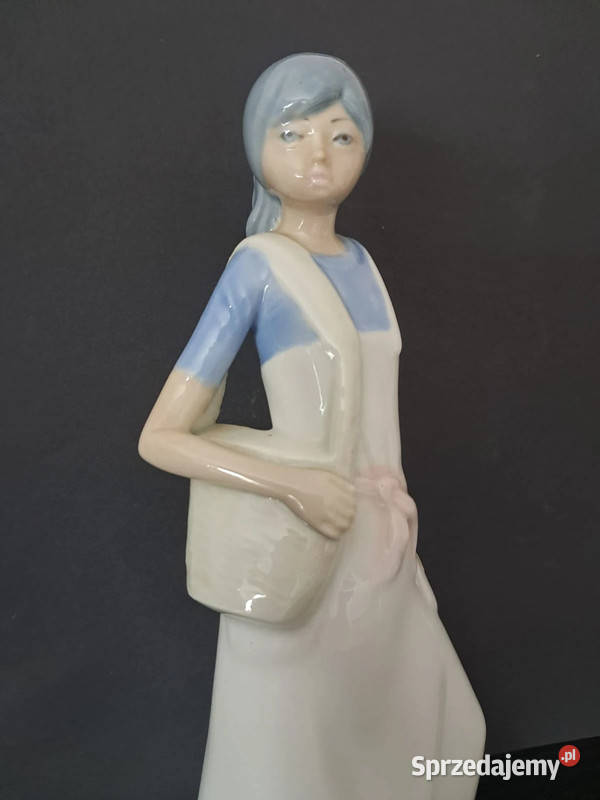 Figurka porcelanowa Casades Antyki Skwierzyna