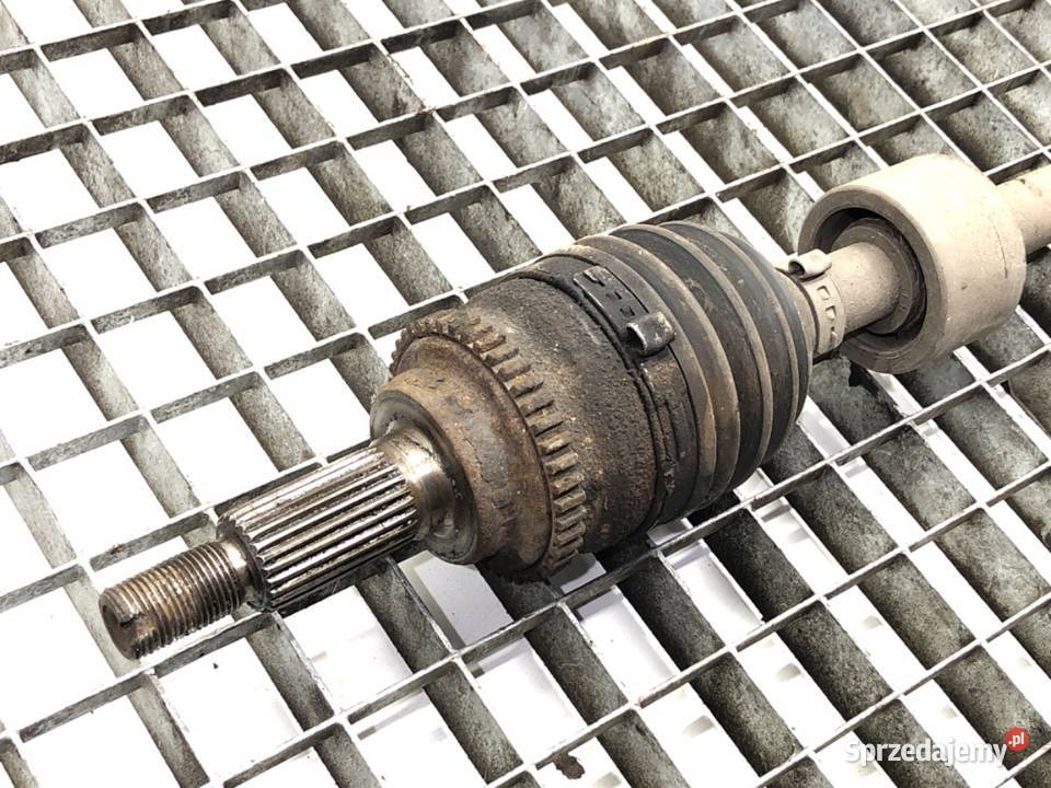 PÓŁOŚ PRAWY PRZÓD SUZUKI SWIFT III 13 92 PRZEGUB Półosie