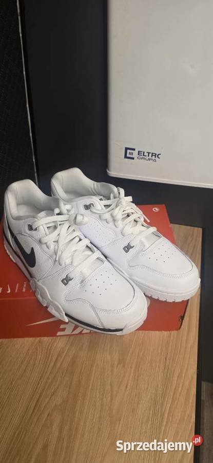 Sprzedam nowe buty Nike Sportowe dolnośląskie Lubin