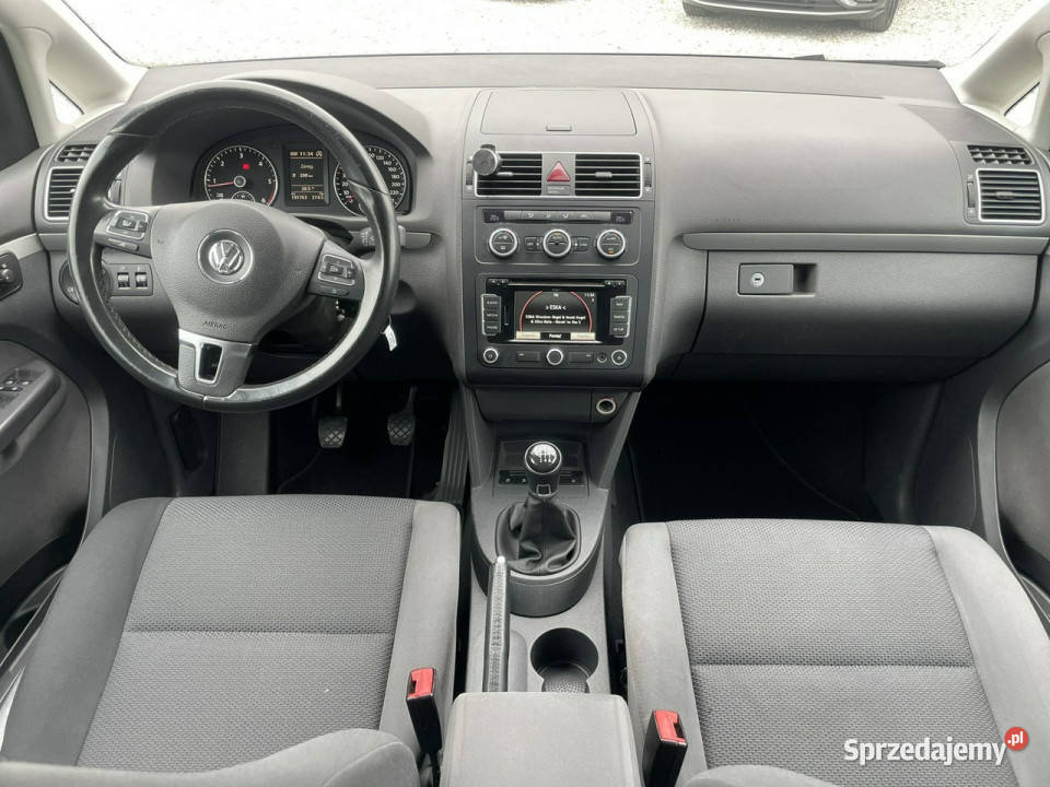 Volkswagen Touran 16 TDi 105 2014r climatronic Zarejestrowany w Polsce