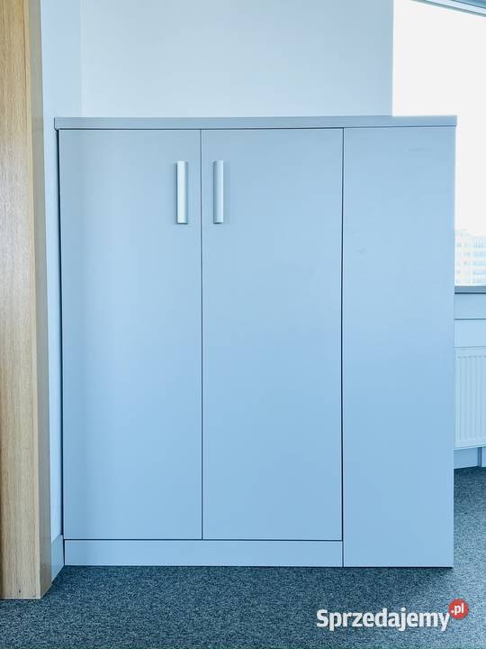 Regał narożny zamykany dwudrzwiowy z półkami mazowieckie Warszawa sprzedam