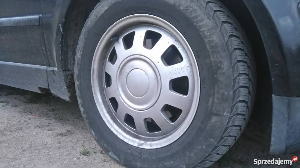 Passat b5 18 ADR KOMBI aluminiowe felgi Patryki