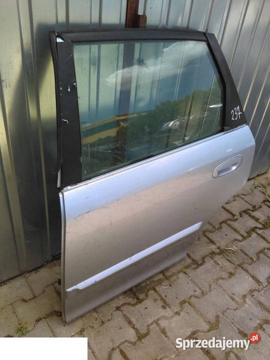 HONDA CIVIC VII 2004 5D DRZWI LEWY TYŁ Karoseria Kozubszczyzna sprzedam