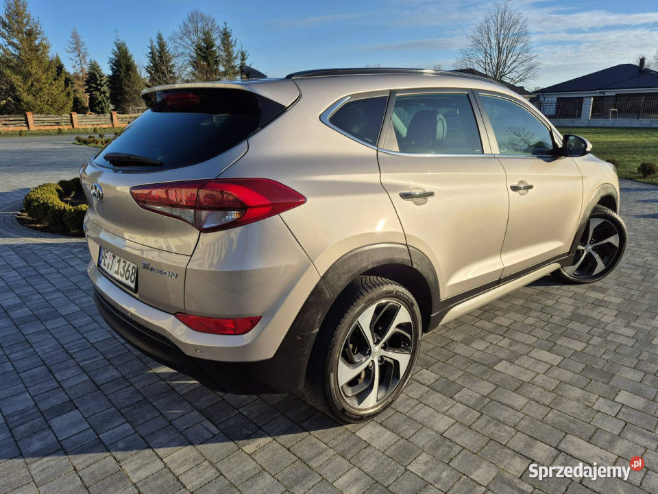 Hyundai Tucson 17crd xenon automat kamera navi podgrzewane fotele Drelów