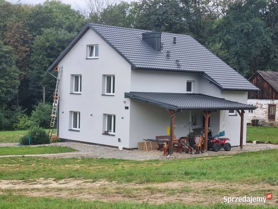 Wynajem domupensjonatu Szczyrzyc