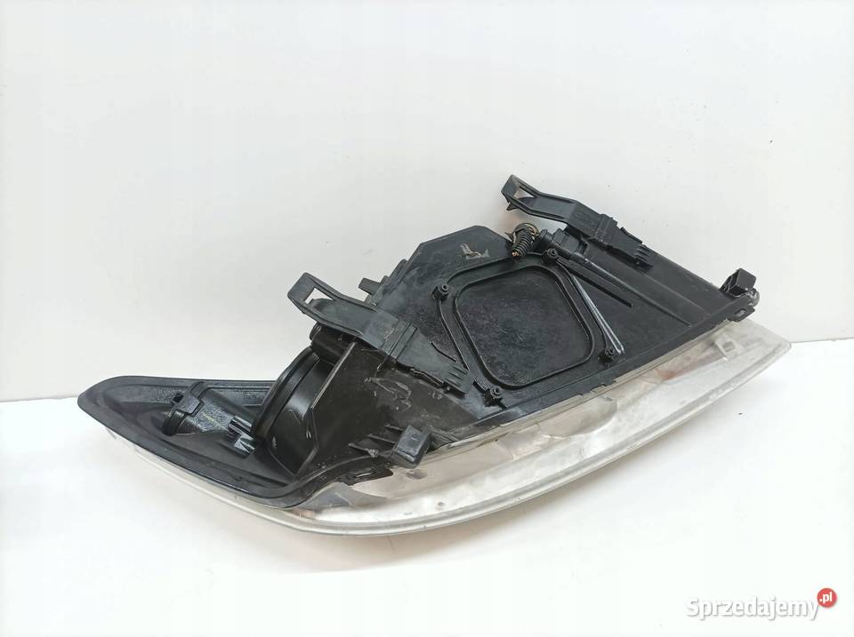 LAMPA PRZÓD LEWA LIFT EU 8M5113W030AE Ford Focus