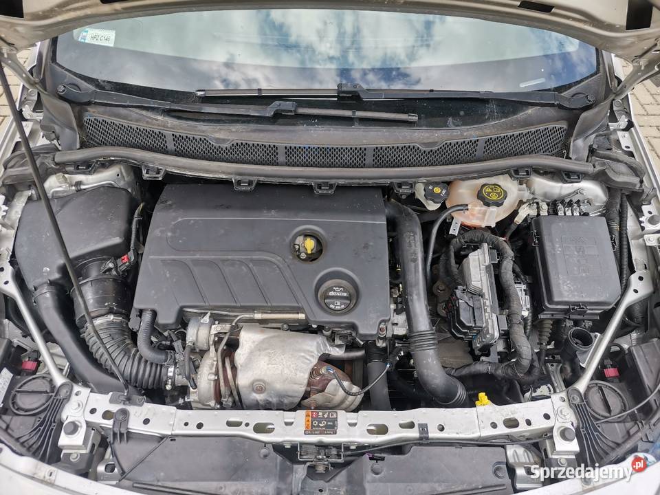Opel Astra 2017 r 16 benzyna Kombi Oseredek
