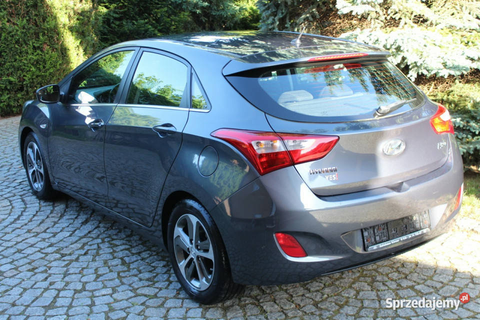 Hyundai i30 Benzyna 124 Opłacony II 2012 2016 czujnik parkowania