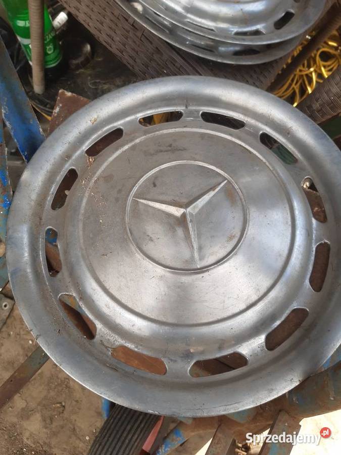 Kołpak Mercedes W 123 3