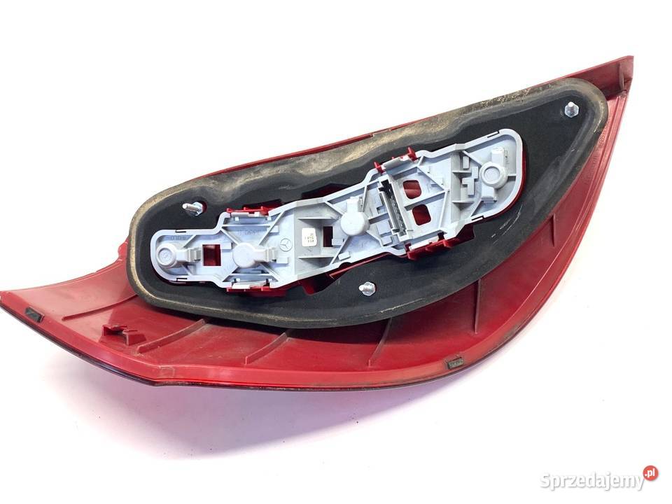 LAMPA PRAWY TYŁ MERCEDES W169 Hatchback 0412