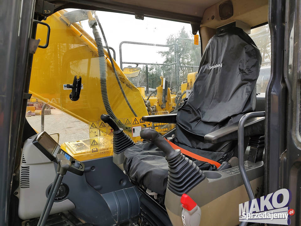 Komatsu PC210LC10 PC 210 EC 240 250 320 323 CAT Ostrowiec Świętokrzyski