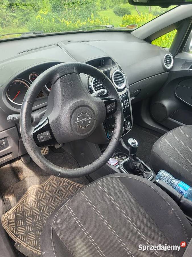 Corsa D wyposażenia wielofunkcyjna kierownica lubelskie Opole Lubelskie