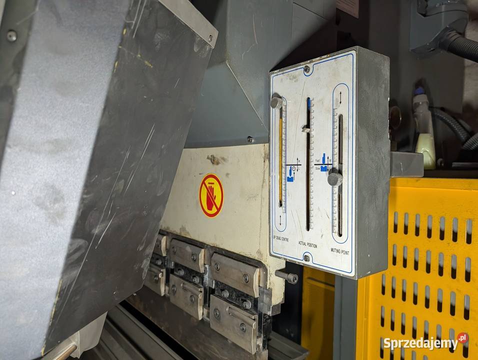 Prasa krawędziowa Prawer W67K1003200 Produkcja Poznań sprzedam