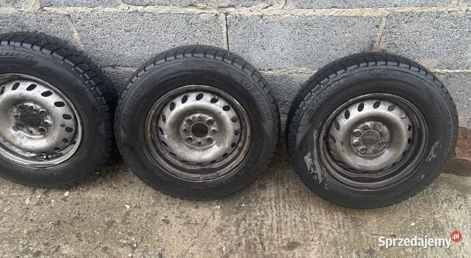 Sprzedam opony R13 15580 Wieluń