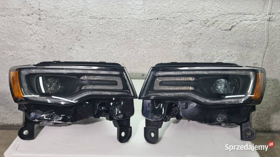 Lampy Grand Cherokee WK2komplet Xenon OEM Valeo Durlasy