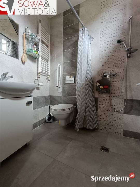 sprzedaży mieszkania 1676m2 3 pokojowe balkon Wałbrzych