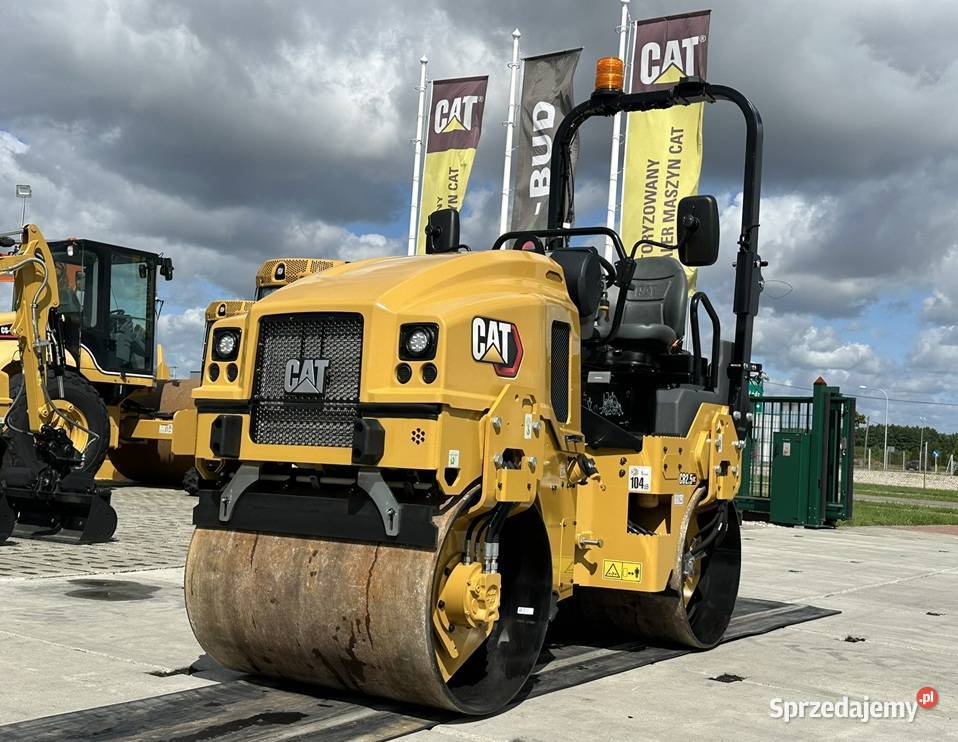 WALEC DROGOWY CATERPILLAR CB25 GC wielkopolskie Tuliszków sprzedam