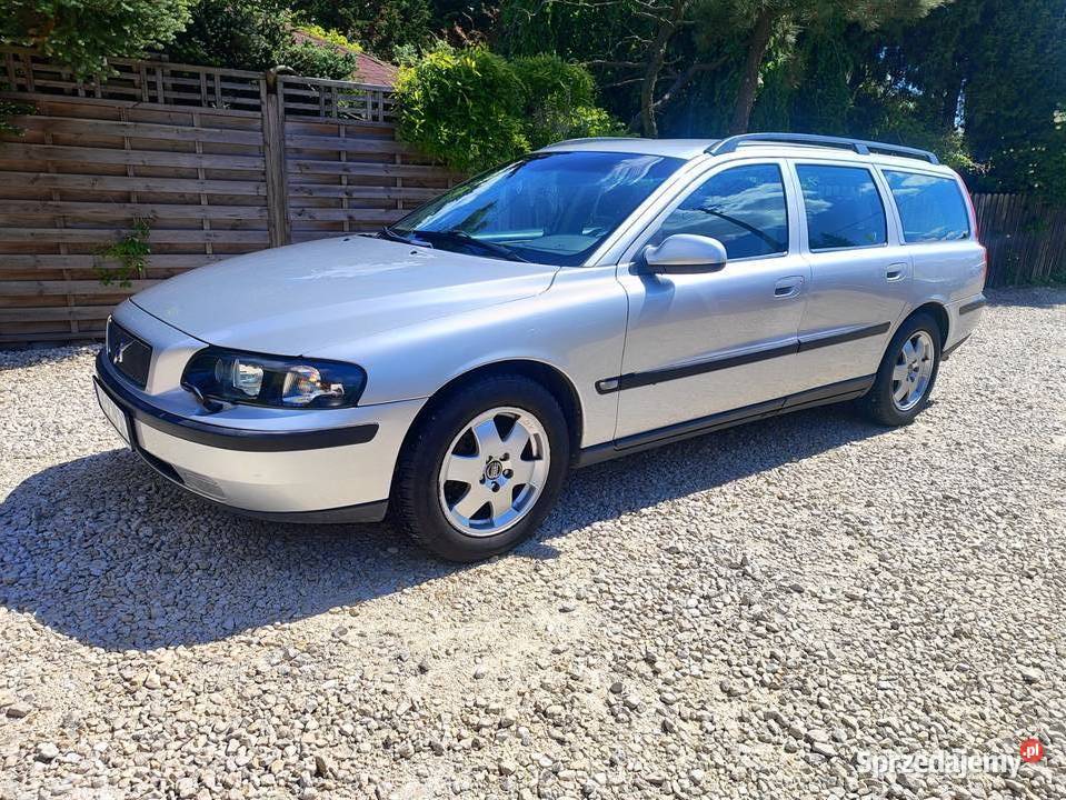 Volvo V70 benzyna Xenon klimatronik manualna