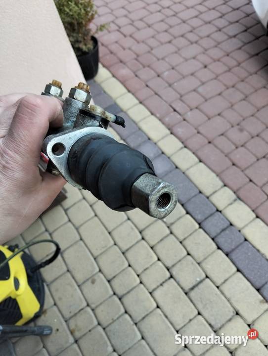 Pompka hamulcowa syrena 105l osobowe Dynów