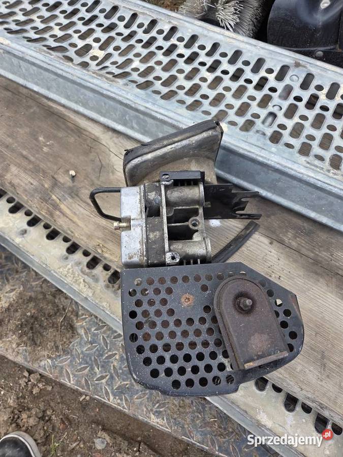 Hatz1b 20 silnik korpus blok wału głowica tłumik Namysłów