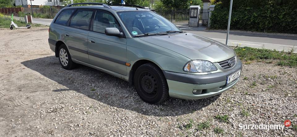 Toyota Avensis 18 VVTI 2001r 129KM Warszawa