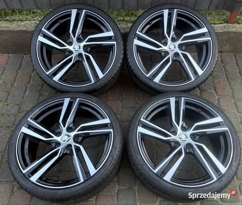19 Skoda Ocavia koła felgi komplet 5x112 ET51