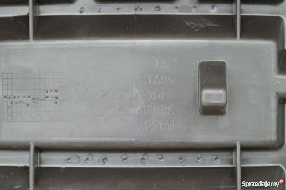 IVECO DAILY IV KONSOLA GÓRNA RAMKA DESKI Bieleń