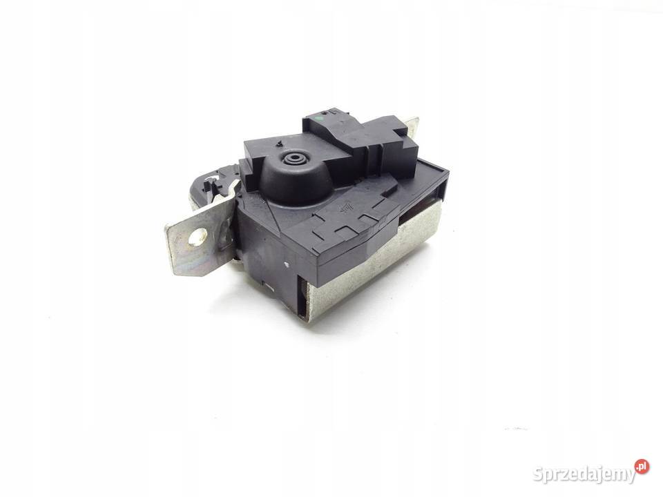 ZAMEK KLAPY TYŁ TYLNEJ A2467400035 MERCEDES W246 Motoryzacja sprzedam