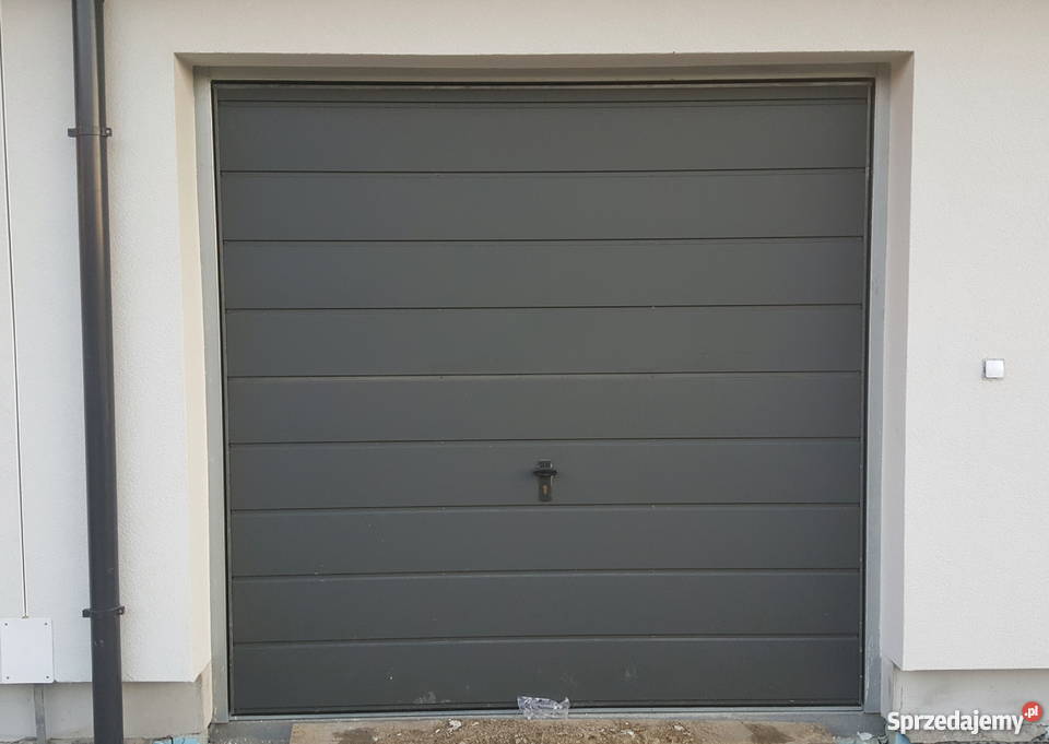 BRAMY GARAŻOWE UCHYLNE DRZWI NA WYMIAR Kraków