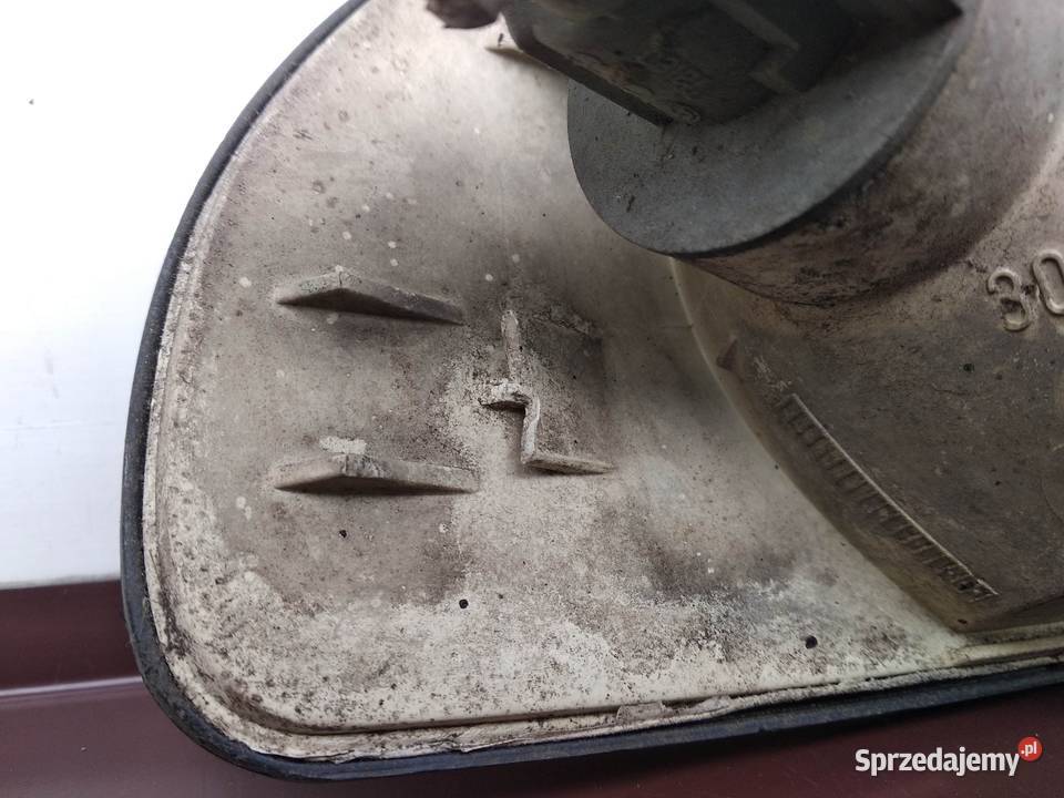 Audi A4 B5 kierunkowskaz kierunek migacz lewy Kierunkowskazy łódzkie