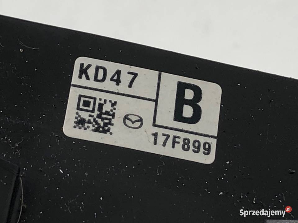 PRZEŁĄCZNIK WYCIERACZEK MAZDA CX5 17F899 1117 osobowe