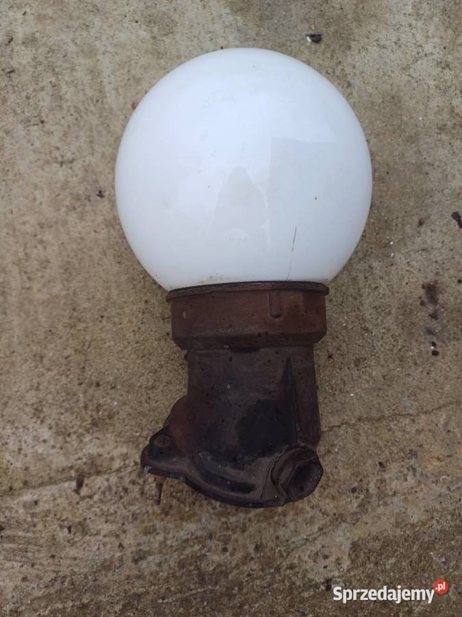 Stara lampa z bakielitowym długim łamanym Lubań