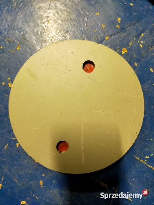 Mocowanie odbojnika na dwie śruby przyczepa