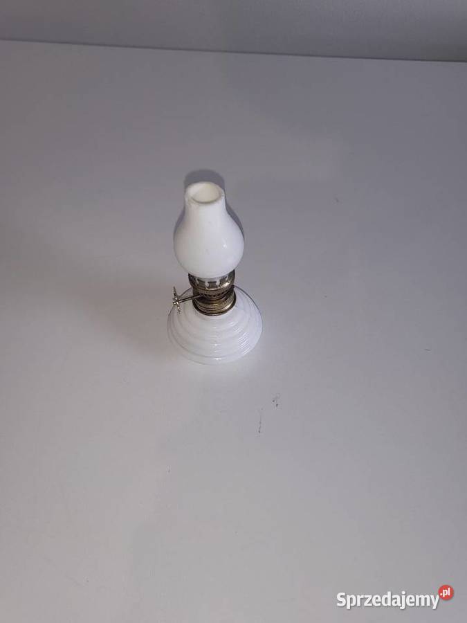 Mini lampa naftowa