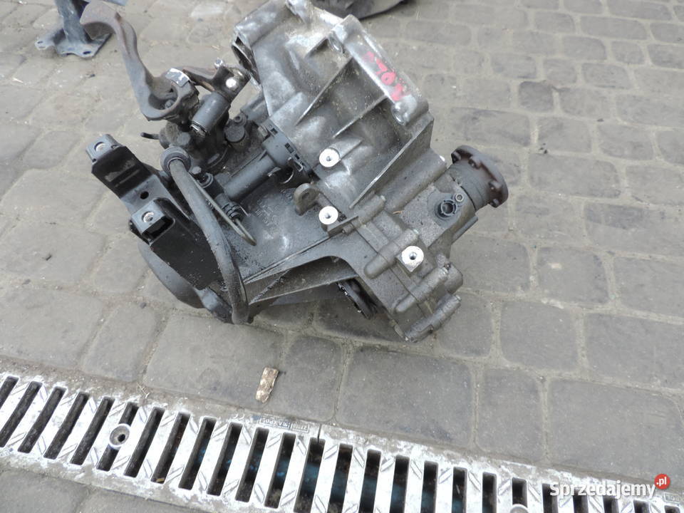 SKRZYNIA BIEGÓW 02T301103K VW POLO 9N 12B 12V Nowy Sącz