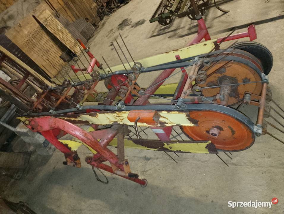 Ładowacz czołowy na tył ciągnika nieuszkodzony