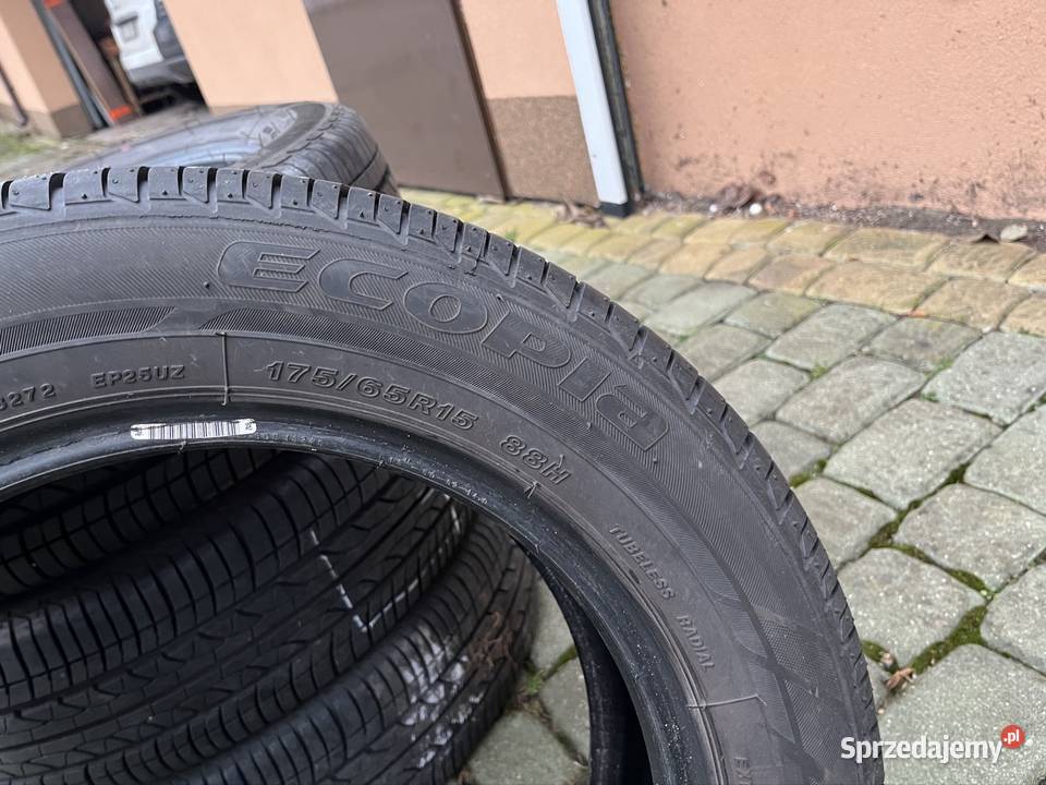 Opony letnie 17565 r15 Chodów