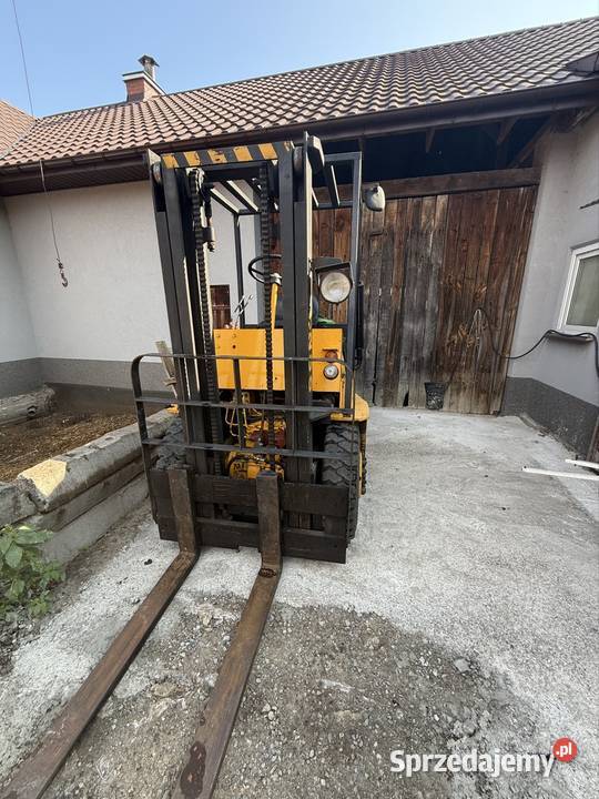 Wózek widłowy GPW 3200 zremb widlak