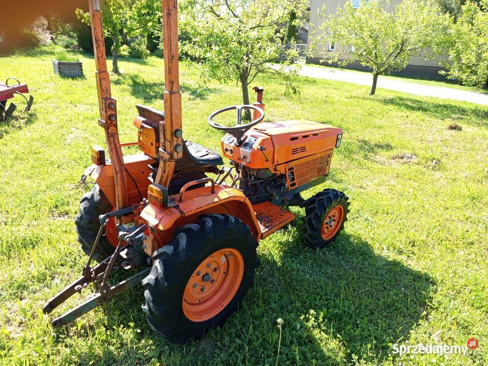 Traktorek Kubota 4x4 3 Cylindrowy Komplet Jędrzejów sprzedam