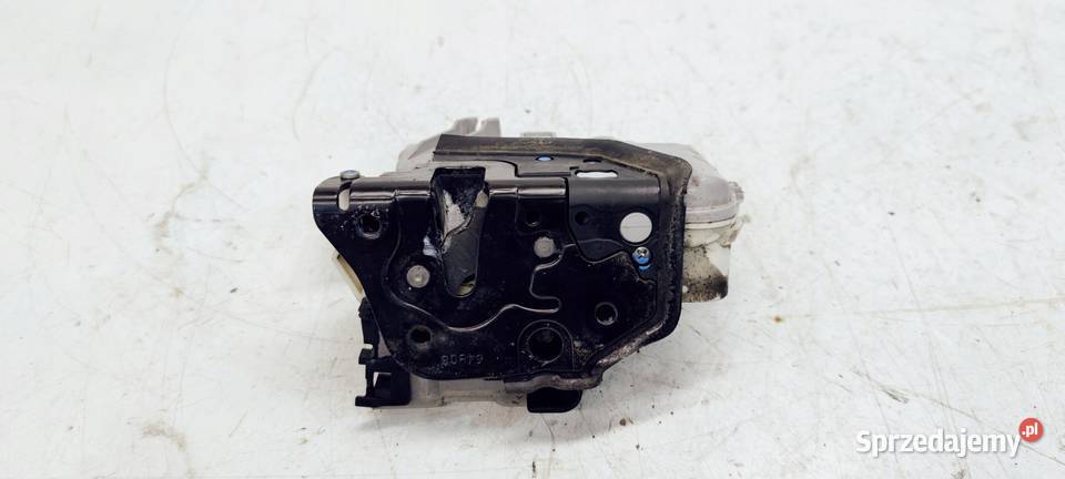ZAMEK DRZWI PRAWY PRZÓD AUDI A4 A5 Q5 8J2837016A Przystajń sprzedam