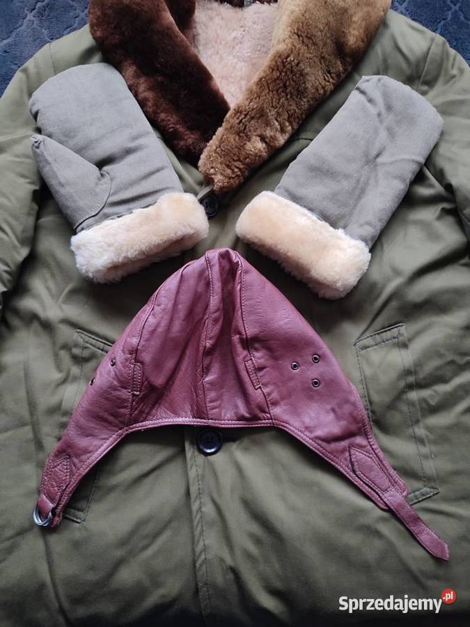Kurtka zimowa na kożuchu z czasów PRL rękawice i Warszawa