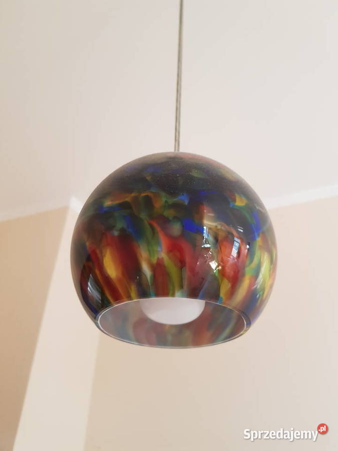 Lampa z kolorowego szkła okrągły klosz