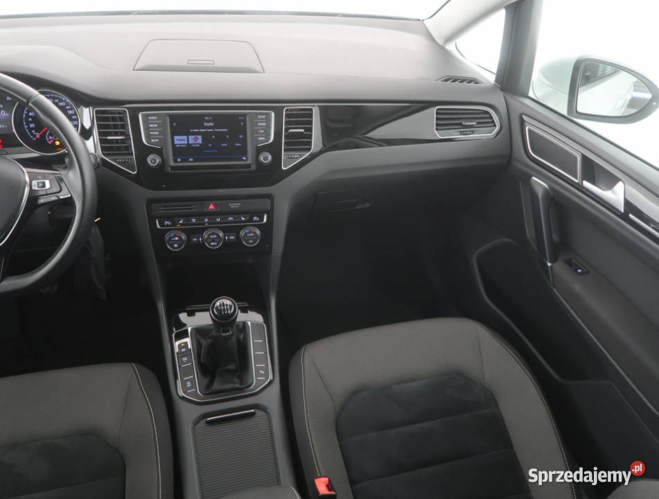 VW Golf Sportsvan 14 TSI isofix