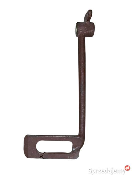 Pedał sprzęgła do MF3 1668196M2 Produkt krajowy Massey Ferguson podkarpackie Tyczyn sprzedam