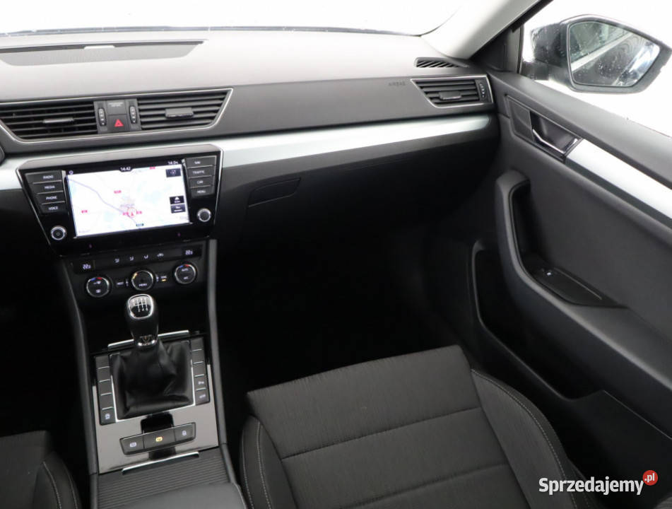 Skoda Superb 18 TSI czujnik zmierzchu Bielany Wrocławskie