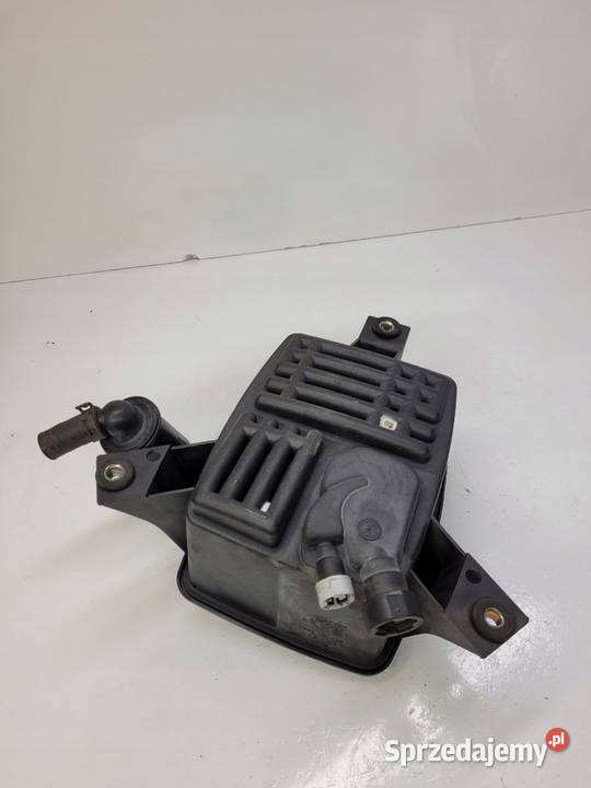 FILTR WĘGLOWY AUDI A4 B7 A6 C6 20 TFSI Przystajń