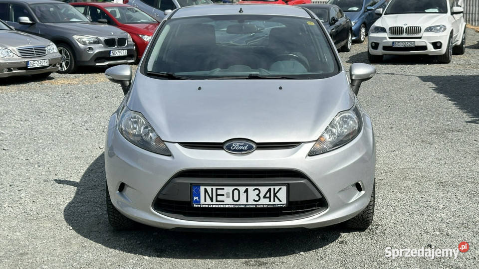 Ford Fiesta Benzyna Zarejestrowany Ubezpieczony wielofunkcyjna kierownica Elbląg