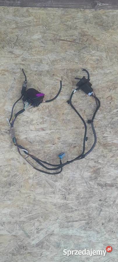 Sprzedam INSTALACJA TUNELU WNĘTRZA OPEL ASTRA V osobowe Dobiegniew