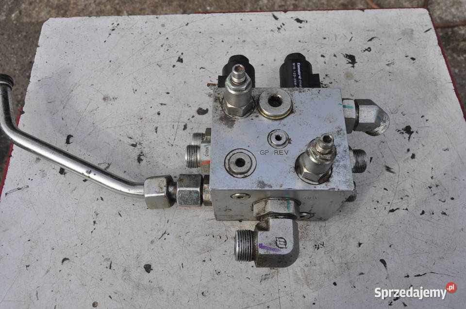 rozdzielacz hydrauliczny Comatrol R1238 zawór