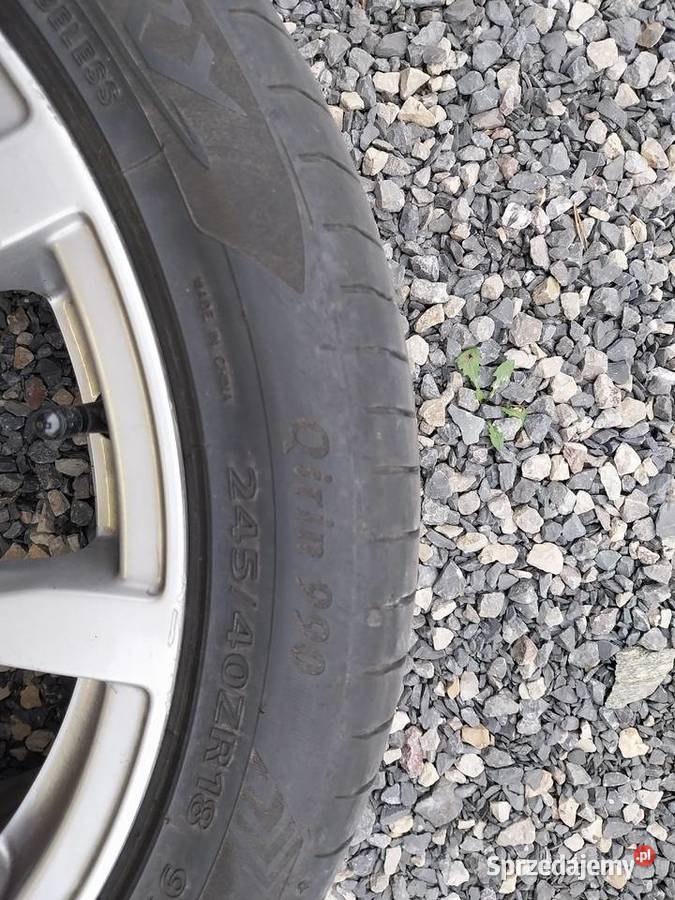 Opony 245 40 18 letnie